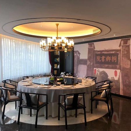 Oriental Hotel Tong Xiang Gia Hưng Ngoại thất bức ảnh