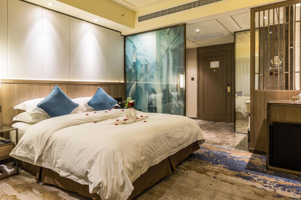 Oriental Hotel Tong Xiang Gia Hưng Ngoại thất bức ảnh