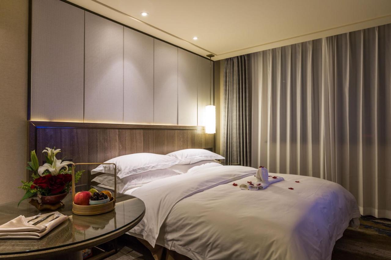 Oriental Hotel Tong Xiang Gia Hưng Ngoại thất bức ảnh